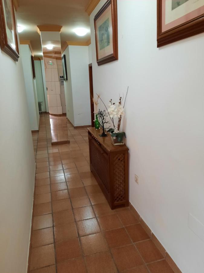 Apartamentos Refugio Del Viajero Parauta Kültér fotó