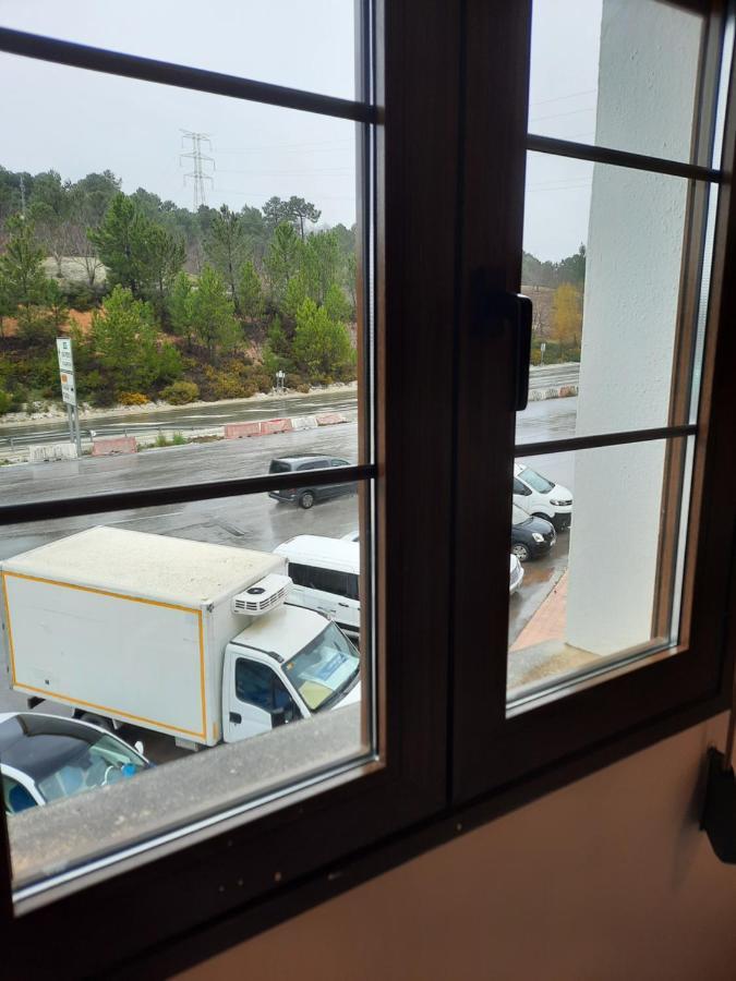 Apartamentos Refugio Del Viajero Parauta Kültér fotó